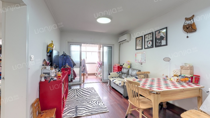 北京西路79号二手房实景图