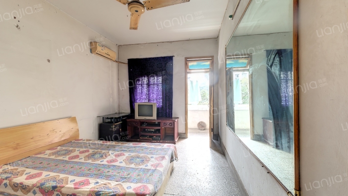 中心湾二手房实景图