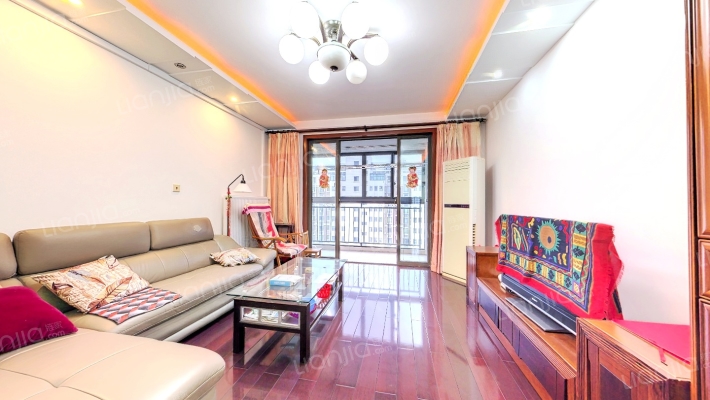 保利雅苑二手房实景图