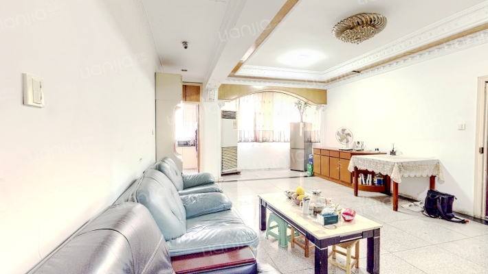 新德小区二手房实景图