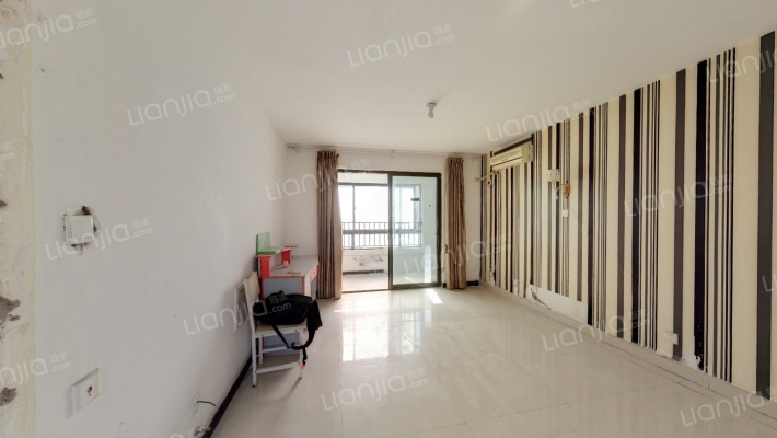 川虹新苑二手房实景图