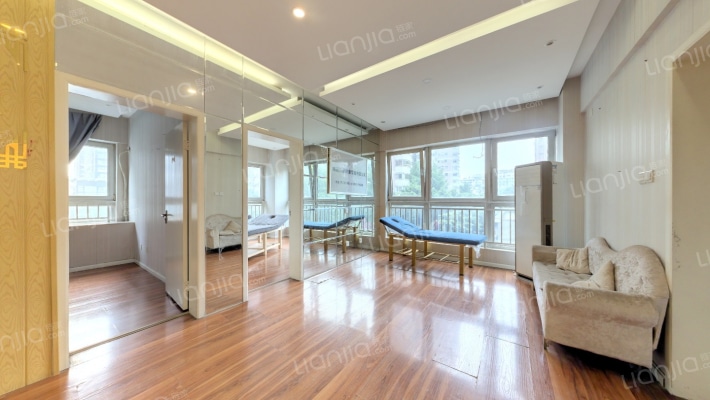 丰德国际广场二手房实景图