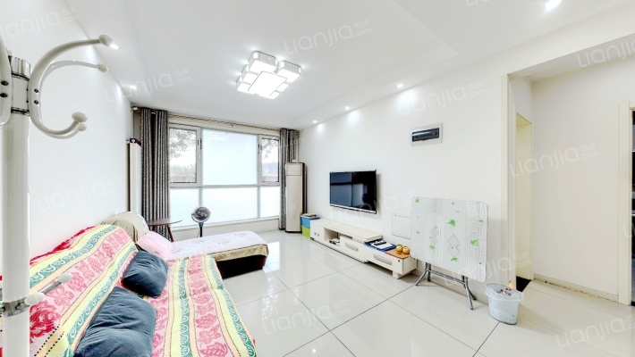 经纬城市绿洲华清家园二手房实景图