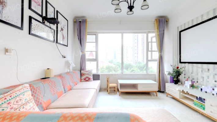 蓝光乐彩城二期二手房实景图