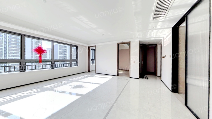 鹿鸣华苑二手房实景图