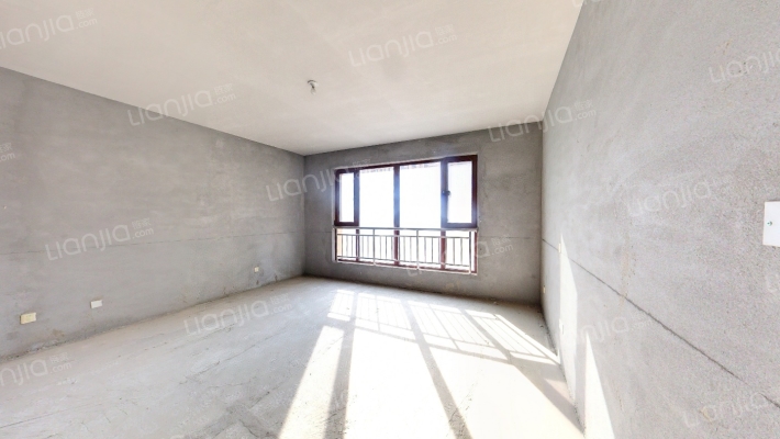 天山九峯二手房实景图