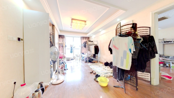 华仁欧典商苑二手房实景图