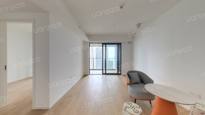 华润小径湾四期二手房实景图