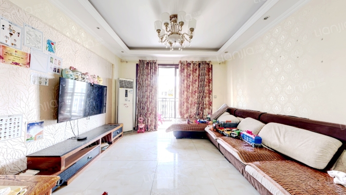 国际社区观园二期二手房实景图