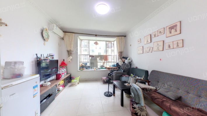 宝地康泰二手房实景图