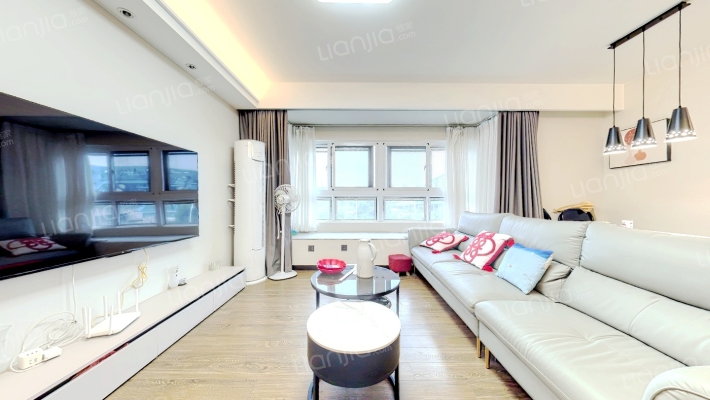 翡翠河滨雅苑二手房实景图