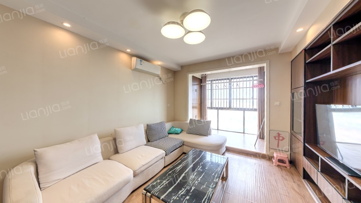 融科东南海二手房实景图