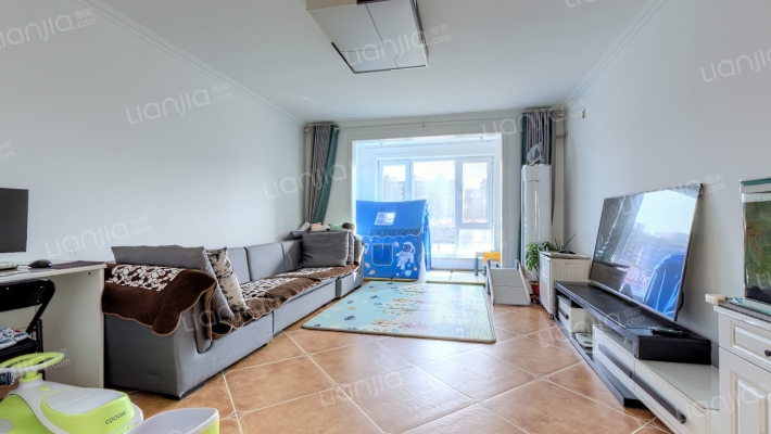 万和风景二手房实景图