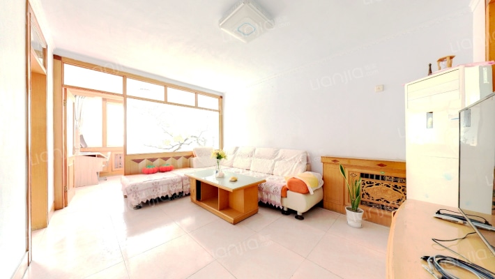 灵海花园二手房实景图