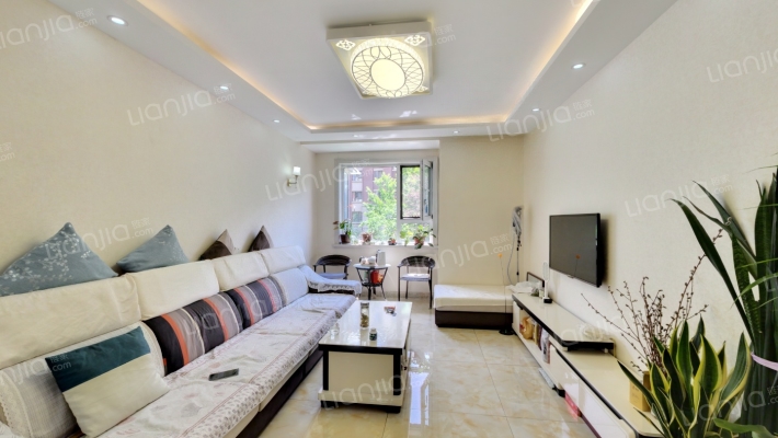 中东凯悦公馆二手房实景图