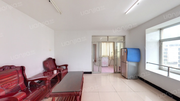 嘉文苑二手房实景图