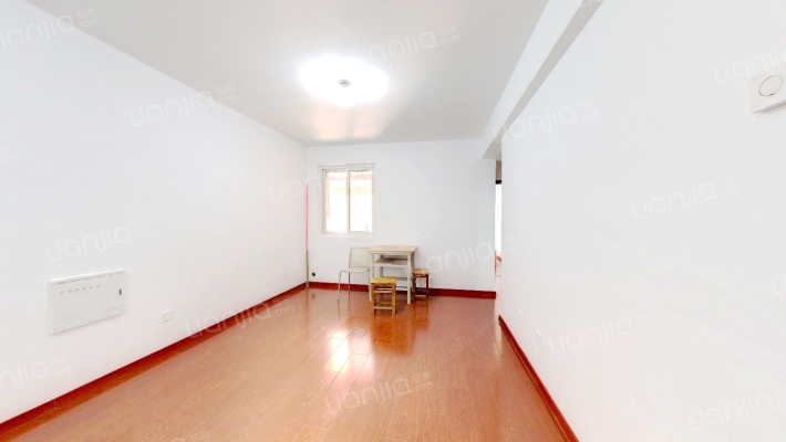 泉水苑二手房实景图