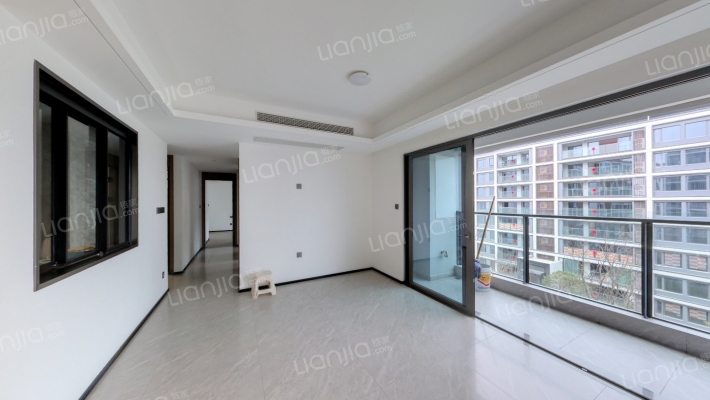 万科璞园璞琇二手房实景图