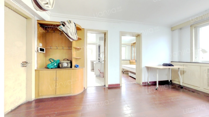 三路居路99号院二手房实景图