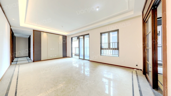 蓝光观岭国际社区翡翠湾二手房实景图