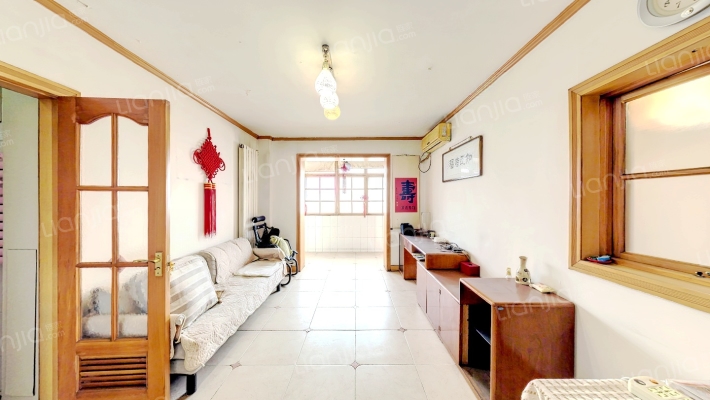 宝利亚大厦二手房实景图