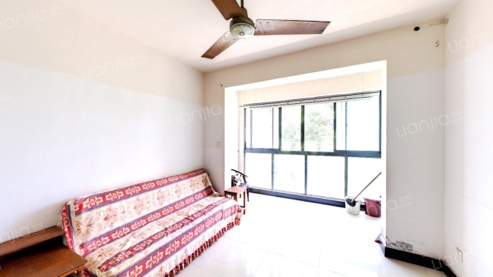 太湖佳园二手房实景图