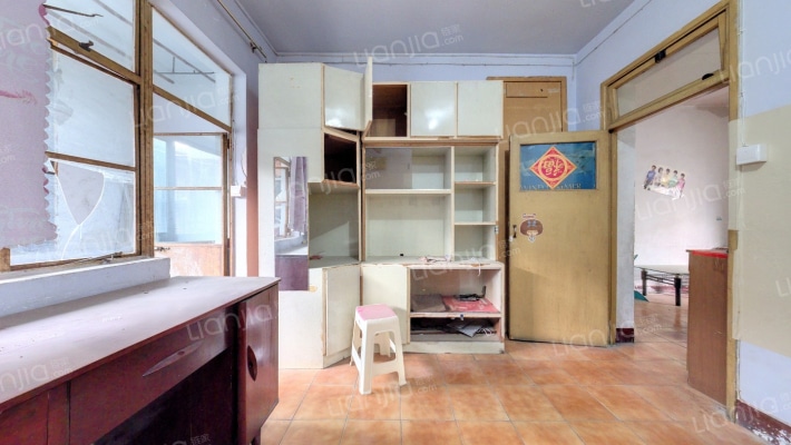 八二新区二手房实景图