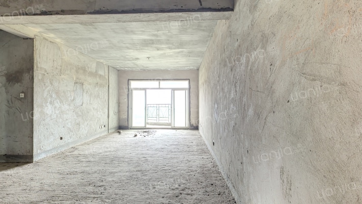 左岸春天二手房实景图