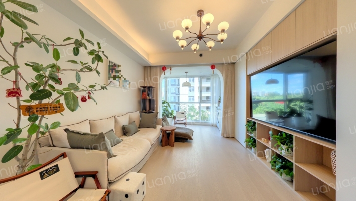 虹桥璀璨领峯二手房实景图