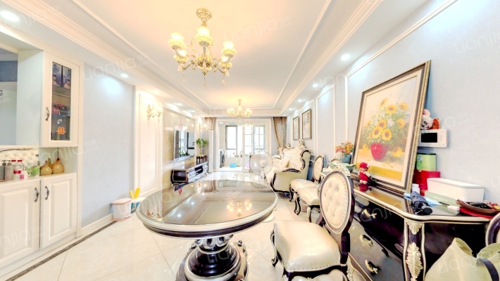 橡树湾三期二手房实景图