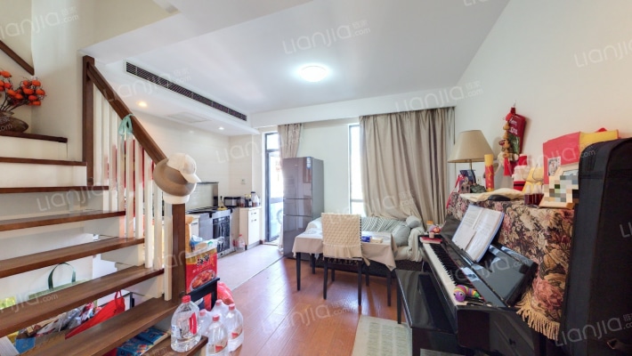 久阳滨江公寓二手房实景图