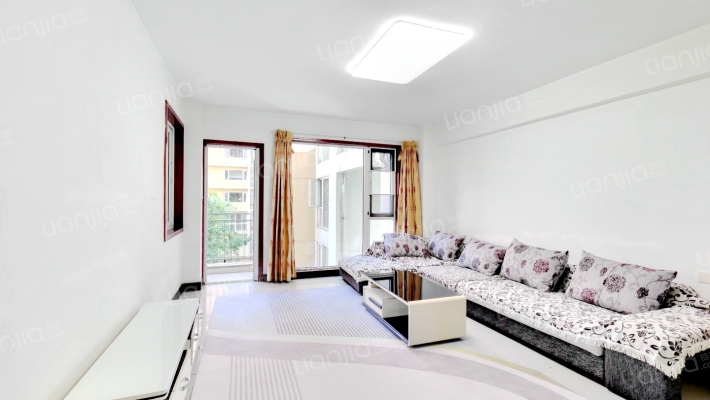 万科魅力之城一期二手房实景图