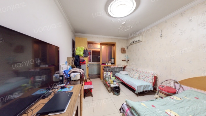 盈江西里二手房实景图