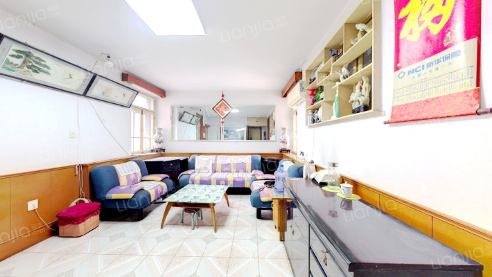 政府南院家属楼二手房实景图