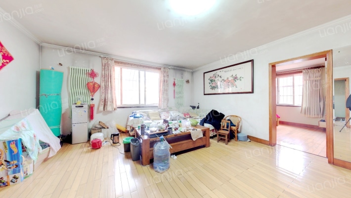 威海路步行街三期二手房实景图