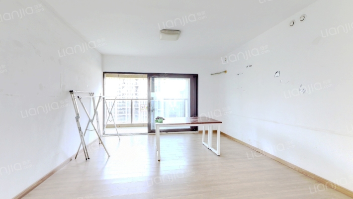 顺发旺角城二期二手房实景图