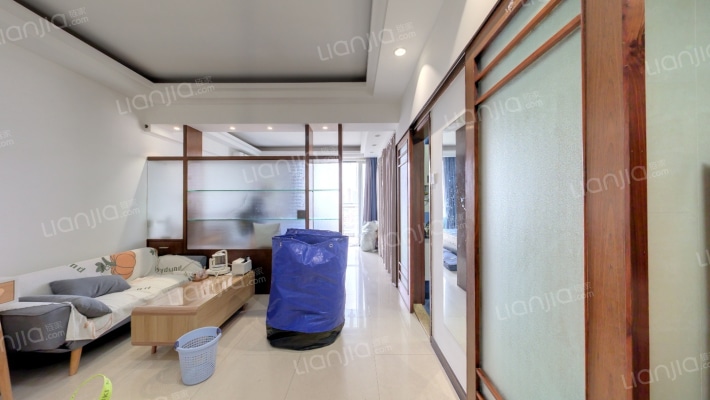 阳光花地二手房实景图