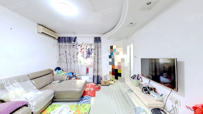 彩田村二手房实景图