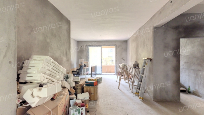 新鸥鹏凤凰城二期A区二手房实景图