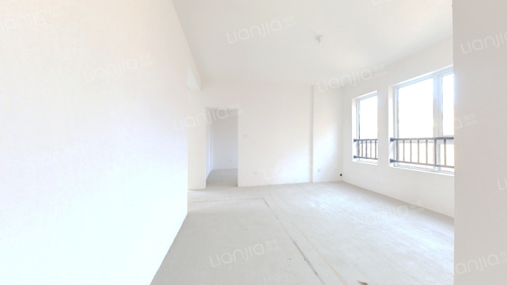 春天里二手房实景图