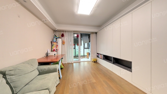 万科尚都荟二手房实景图