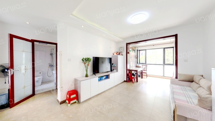 金秋新苑二手房实景图