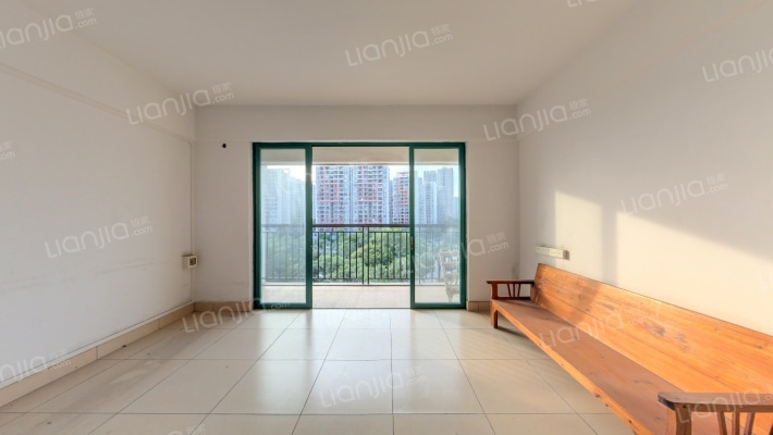 东方旭日豪庭二手房实景图