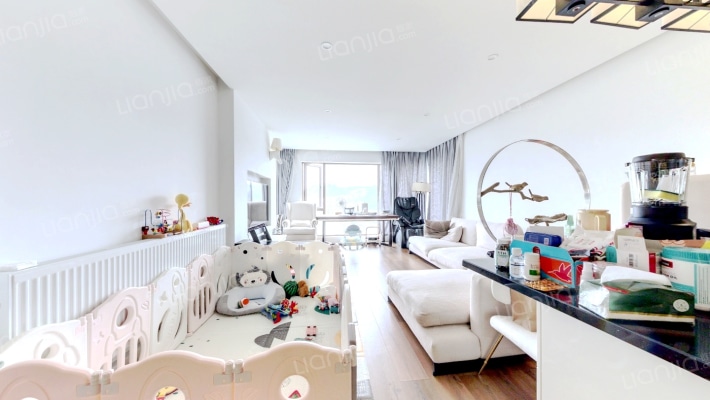 中央公园二手房实景图