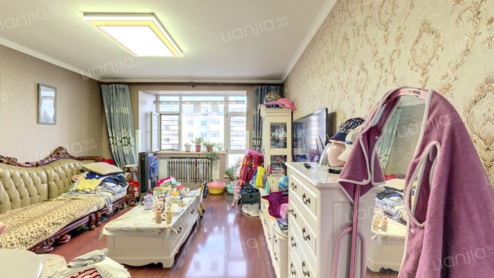 东油馨村二手房实景图