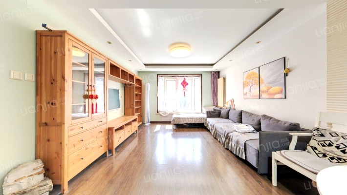 梨园小镇二手房实景图