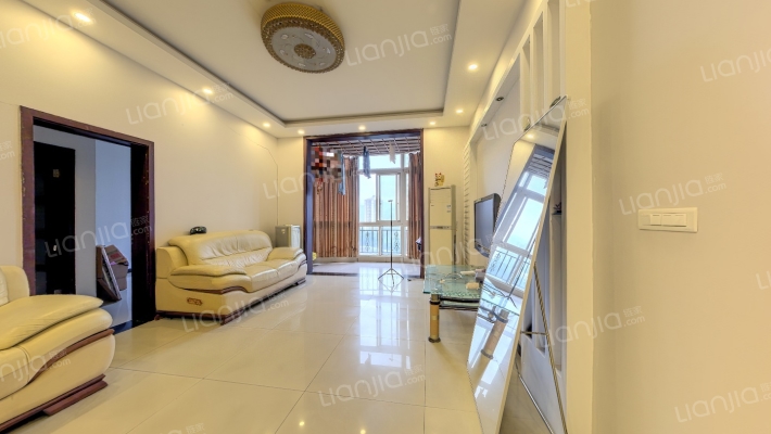 华瑞名仕阁二手房实景图