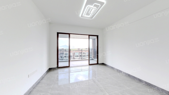 骏景嘉苑二手房实景图