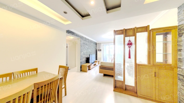 东方龙苑二手房实景图