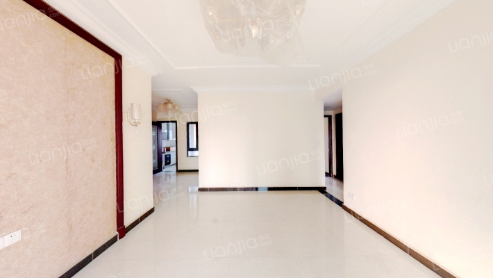 南昌恒大翡翠华庭二手房实景图